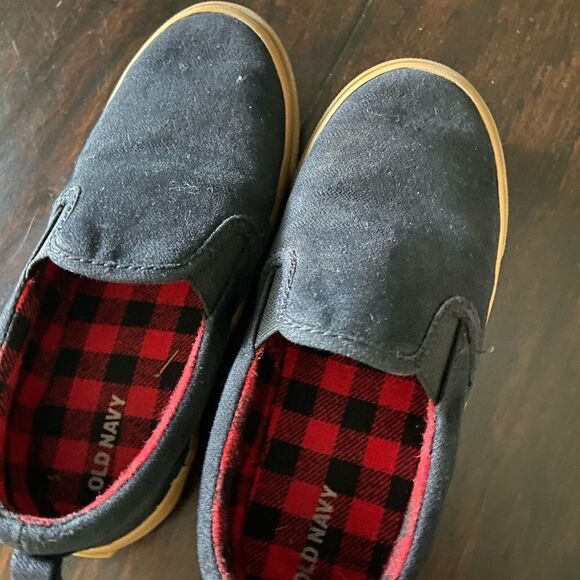 Toddler Boys Black Slip On Loafers Shoes Size 11C - Picture 2 of 6